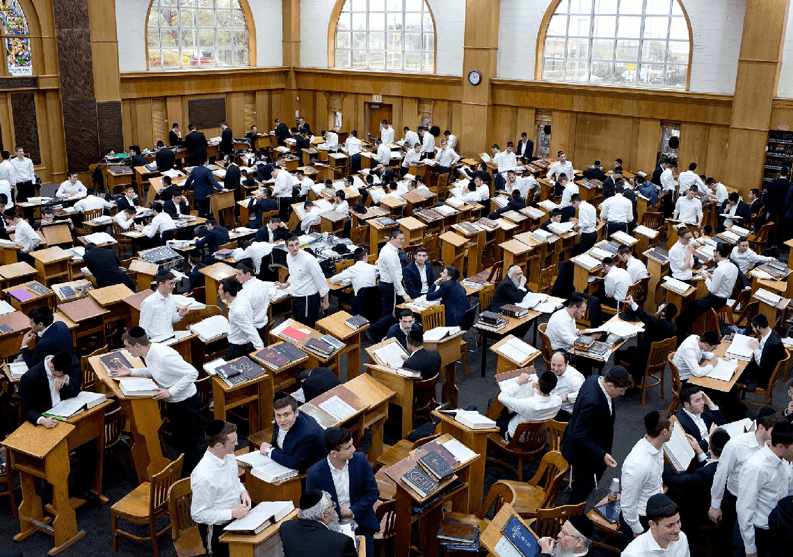 מחלקת החינוך בניו יורק גוררת חקירה נגד ישיבה בברוקלין - ובית המשפט דורש לשים לזה סוף