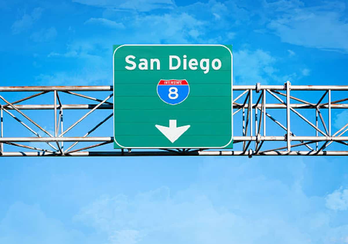 מאות נכסים בסן דייגו יעלו למכירה פומבית בגלל חובות מס של שנים: כך זה יעבוד