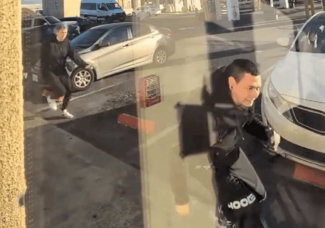 ביום הראשון לסיבוב ההופעות בארה"ב: להקת רוק בריטית נשדדה בקליפורניה