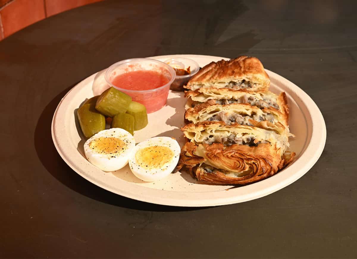 חוכמת הבורקס: הלכתי לבדוק את הסניף החדש של BOREKAS  