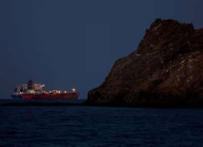 ארבעים ושמונה שעות לאולטימטום: טראמפ מאיים להשמיד את תשתיות האנרגיה של איראן