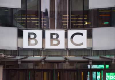 הבי.בי.סי. עושים את זה שוב: ציינו את יום השואה הבינלאומי מבלי להזכיר את זהות הקורבנות