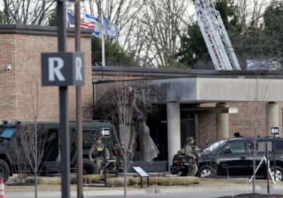 המוסדות היהודיים לא יכולים לחכות: הממשל שקוע בעימות סביב ההגירה ותקציבי ההגנה מוקפאים