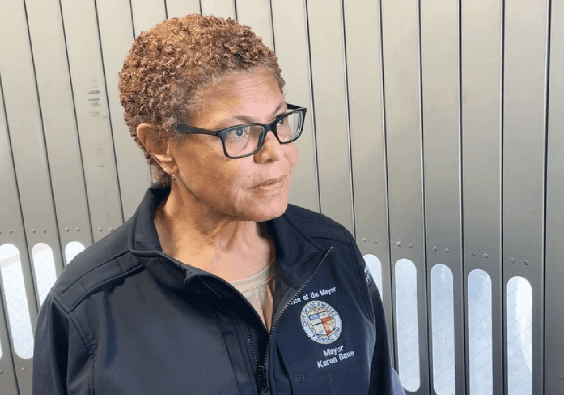 ראש עיריית לוס אנג'לס מתנצלת: 'זו בהחלט הייתה טעות'