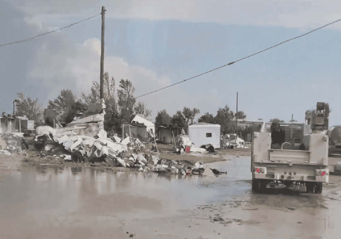 סופת טורנדו קשה הכתה בטקסס: שלושה הרוגים, עשרות פצועים ונזק כבד 