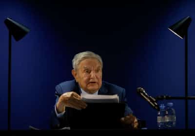 קרן סורוס תחת זכוכית מגדלת: משרד המשפטים הנחה לבדוק חשד למימון גופים רדיקליים אלימים