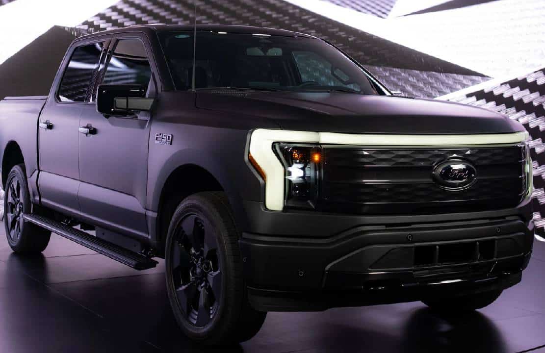 "כישלון": פורד קיצצה בחצי את ייצור ה-F-150 הקלאסי במתכונת חשמלי‏ת
