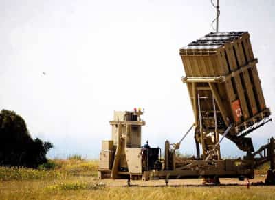 איראן משיבה מלחמה: מעל 100 כטב"מים שוגרו לישראל בתגובה למבצע עם כלביא