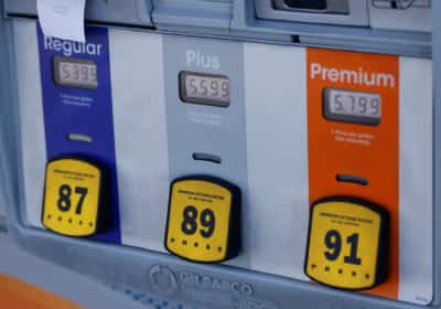 הצעת חוק בקליפורניה: הקפאת מס הדלק לשנה שלמה