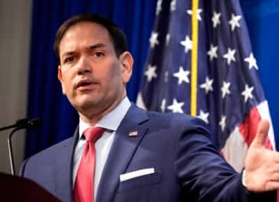 תוכנית השלום של טראמפ מסתבכת: סנאטורים טוענים שזו רשימת הבקשות של פוטין