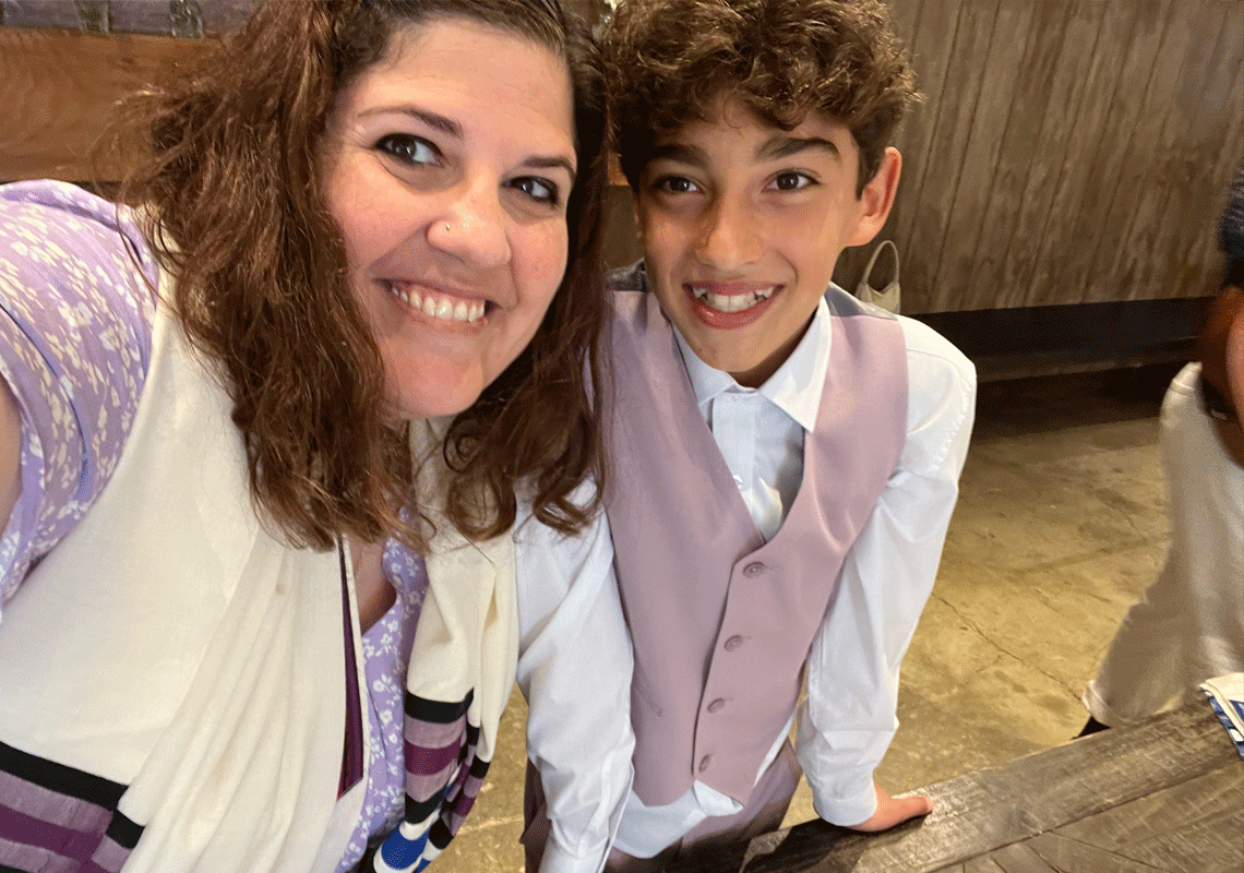 אתם מוזמנים לבת מצווה שלה: שיטה חדשה ללימודי יהדות והכנה לבר מצווה 