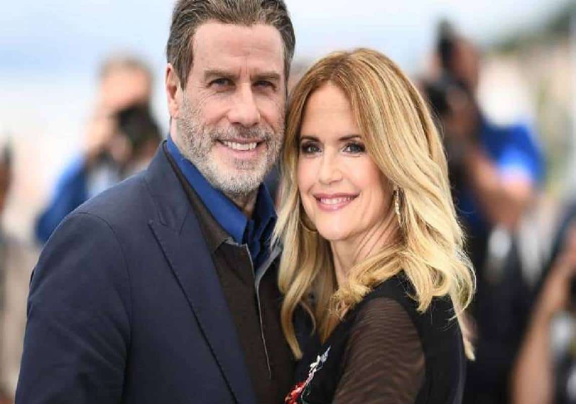 השחקן ג׳ון טרבולטה פותח הכל על מות אשתו בעקבות סרטן השד 