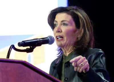 הכרזה דרמטית בניו־יורק: מצב חירום תזונתי בעקבות הקפאת תלושי המזון הפדרליים