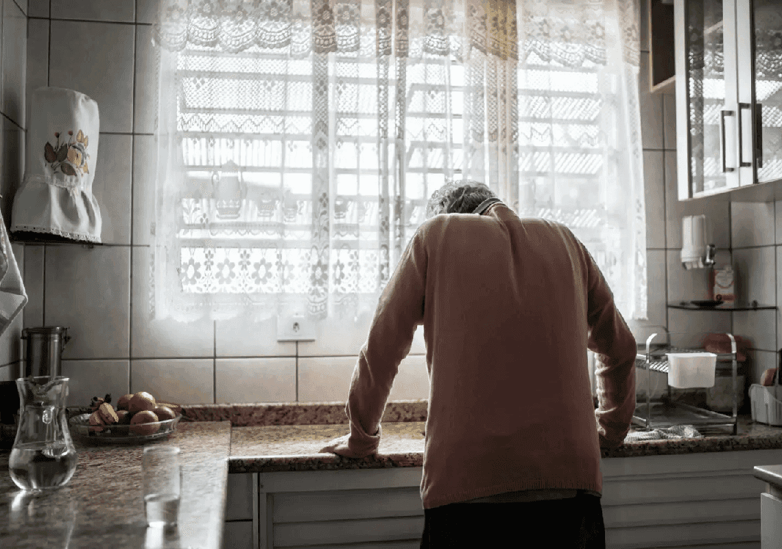 מחוז בקליפורניה הכריז על בדידות כמצב חירום בריאותי – ומאשים את הקורונה 