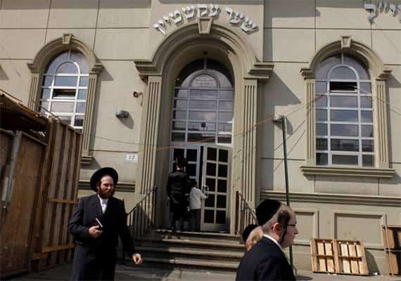 ניו יורק: מאות דולרים נגנבו מבית כנסת בברוקלין