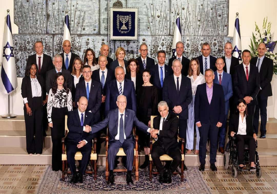 דעה: חברי בימין, תנו צ'אנס לממשלה הזו