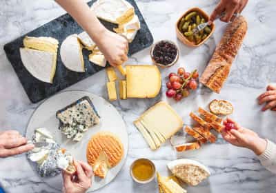 אוהבים גבינות אבל דואגים מהכולסטרול? המומחים מרגיעים