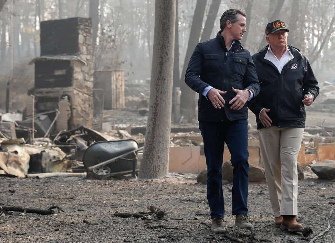 "זו פוליטיקה, לא שריפה": טראמפ תוקף את ניוסום על רקע אסון השריפות בקליפורניה
