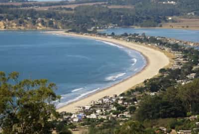 שוק הנדל"ן מהיקרים בצפון קליפורניה ממשיך להתרחב - למרות הסיכונים לאסונות טבע