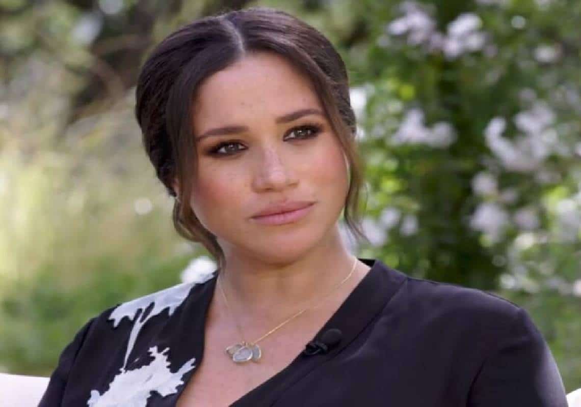 מייגן מרקל פיטרה את המטפלת של בנה באמצע הלילה 