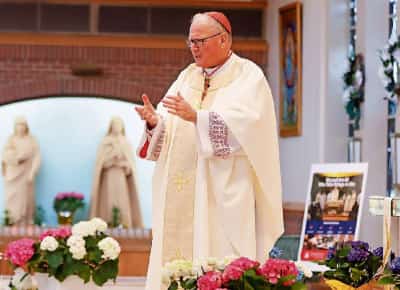 פשרת העתק של הכנסייה בניו יורק: לפחות 300 מיליון דולר ל־1,300 נפגעי התעללות מינית