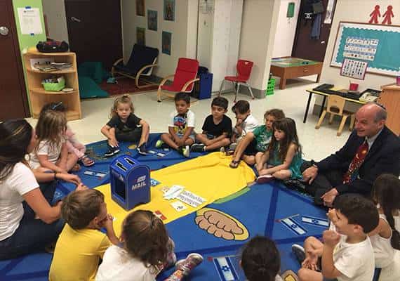 "קדימה" לקידמה: בית הספר היהודי בלוס אנג'לס, המשלב בין לימודי מסורת לטכנולוגיה עכשווית 