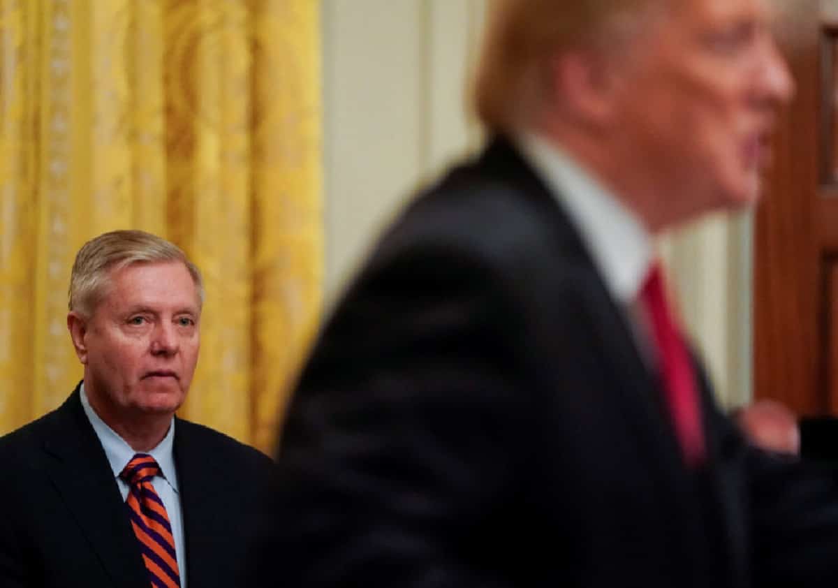 לינדזי גרהאם משנה את הטון וקורא לטראמפ להוריד הילוך מול איראן