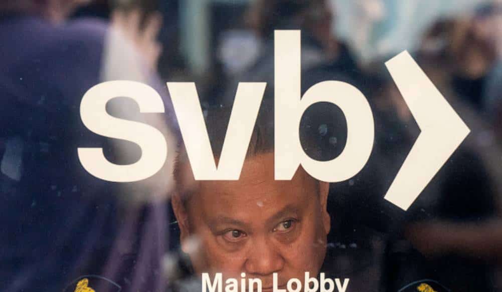 בדרך ל-0? ‏מחצית מהאמריקאים מודאגים מהכסף שהפקידו בבנק