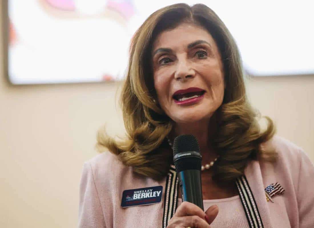 "לאס וגאס אינה עיר מקלט": ראש העיר מתחייבת לציית לחוקי ההגירה הפדרליים