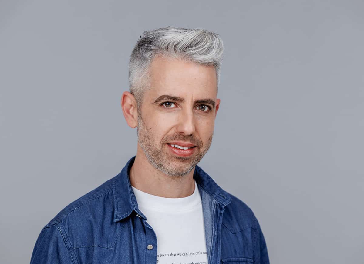 העיתונאי ואיש התקשורת דרור גלוברמן מגיע להרצאה מרתקת בלוס אנג'לס ביום שני הקרוב (19 בינואר ) שתכין אתכם לחיים, עבודה והתפתחות אישית בעולם ה-  AI