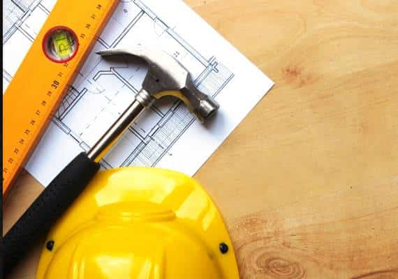 קליפורניה: 15 קבלני בניין לא חוקיים נתפסו במבצע חשאי משולב