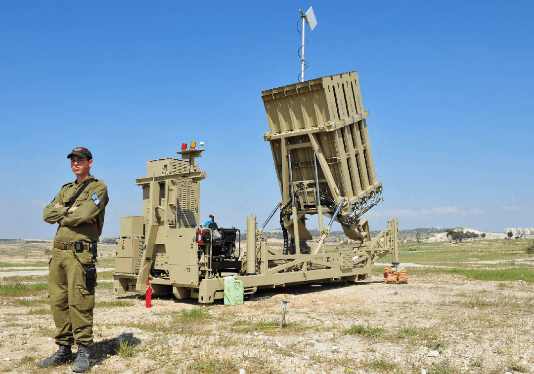 חברות 'הסקווד' הציבו אולטימטום - ומימון כיפת ברזל הוסר מחוק התקציב האמריקני
