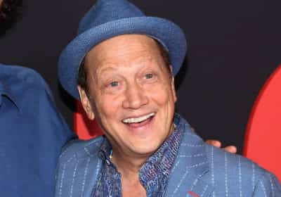 הקומיקאי רוב שניידר בקריאה מפתיעה: להחזיר את גיוס החובה בארה"ב