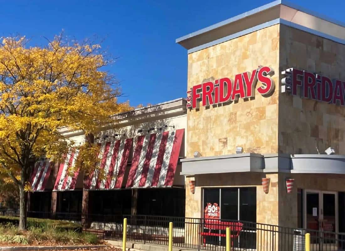נפילה ענקית: רשת TGI Fridays קורסת - מ-600 מסעדות ל-163 בלבד