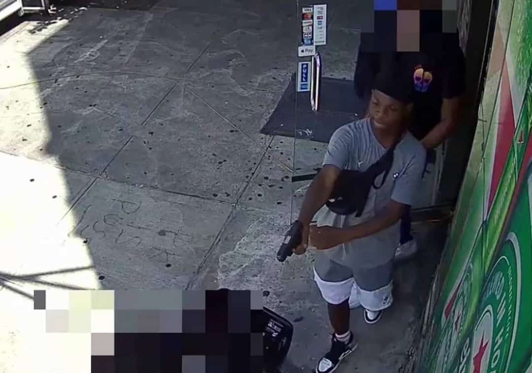 רצח לאור יום בלב ניו יורק: צעיר שלף אקדח וירה ברוכב אופניים
