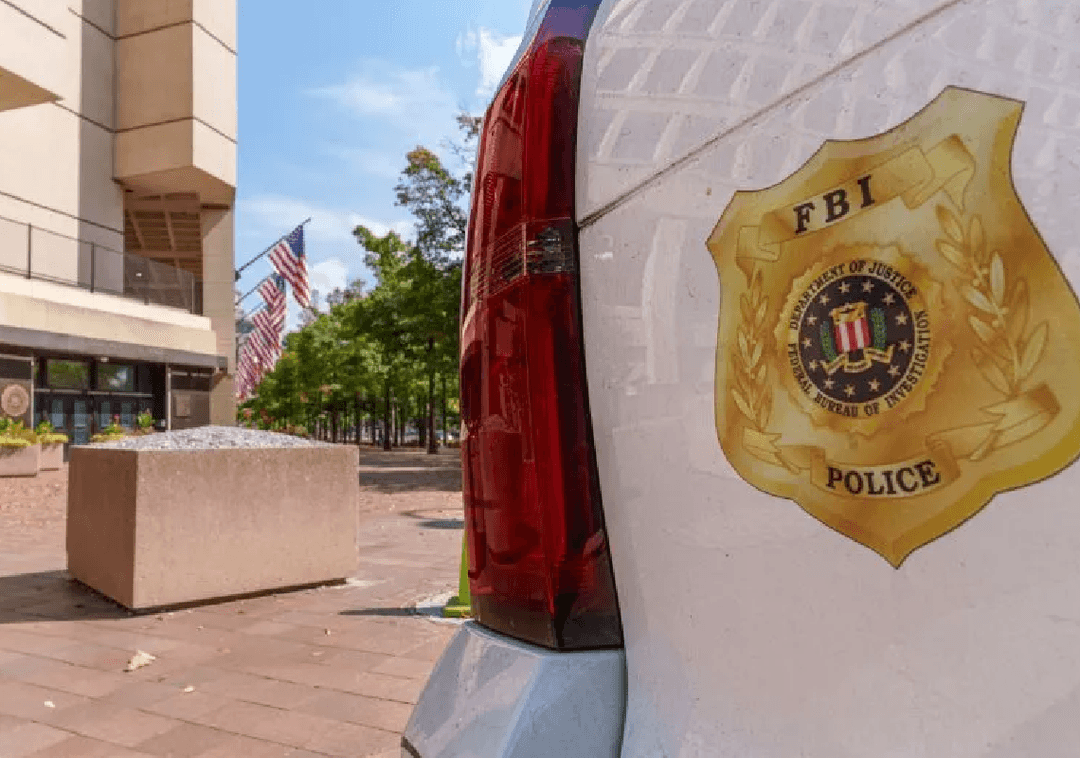 ה-FBI מציג מגמה מטרידה: עלייה במעורבות קטינים אמריקאים בפשעים אלימים