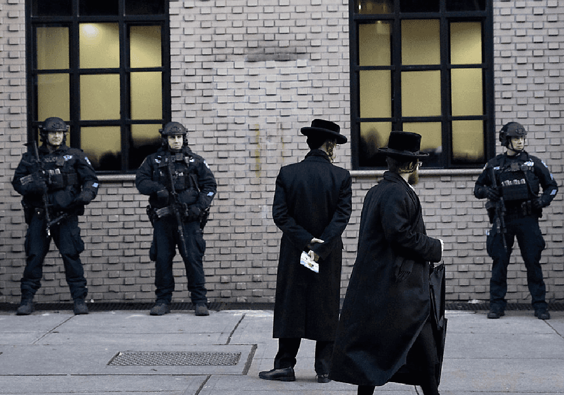 "כולכם תמותו – ואני אעשה היסטוריה": איומים על פצצות נגד 15 בתי כנסת בניו יורק