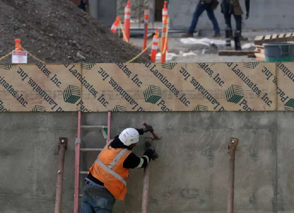 בין בום מרכזי הנתונים למשבר החשמל: חמש מגמות שיעצבו את תעשיית הבנייה האמריקאית ב-2026