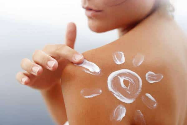 לקראת הקיץ: בחיי היומיום קרם הגנה עם מקדם SPF 100 מספק הגנה טובה יותר מאשר קרם הגנה עם מקדם  SPF 50