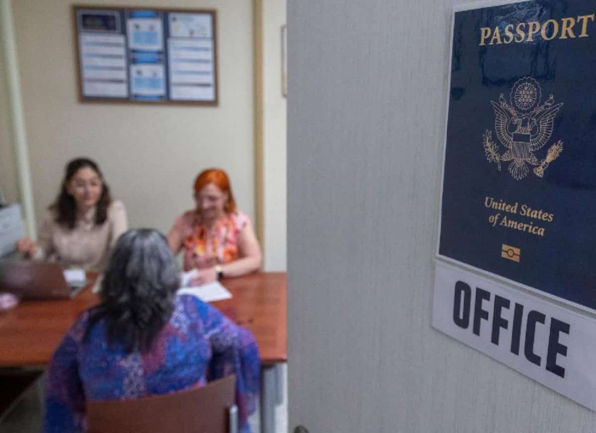 חידוש הדרכון האמריקאי עובר לאינטרנט – והממשל מזהיר: היזהרו מהונאות