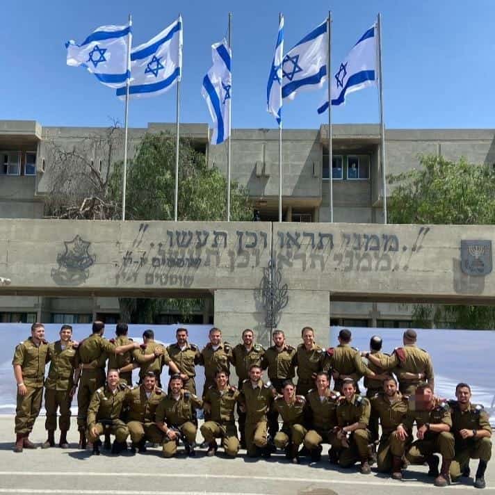 יפי הבלורית והכיפה: כך מנסה הציונות הדתית להיכנס למיינסטרים הישראלי 