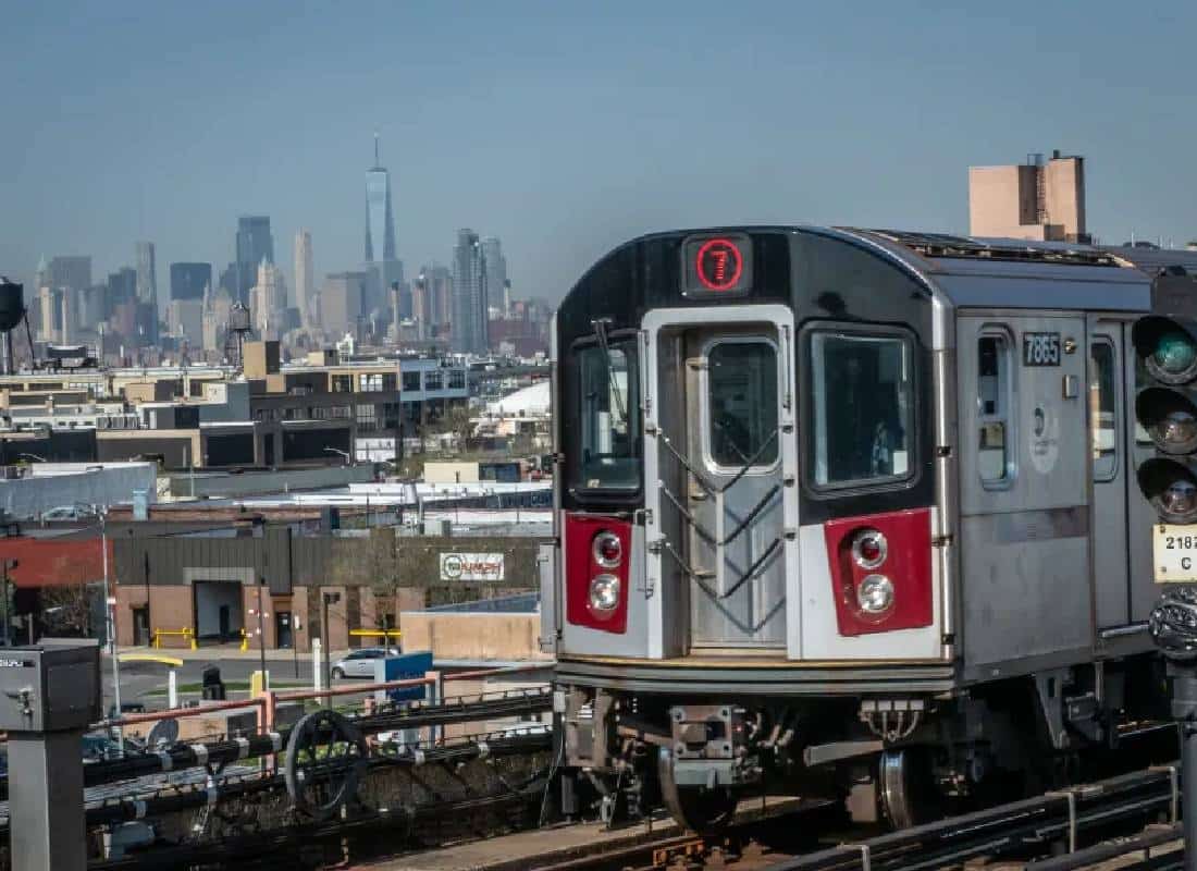 יממה קטלנית ברכבת התחתית בניו יורק: ארבעה ניסיונות התאבדות תוך 24 שעות
