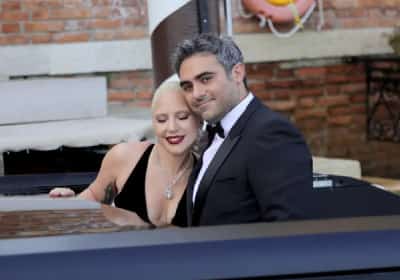 ליידי גאגא מעדכנת על החתונה עם מייקל פולנסקי: "בקרוב"