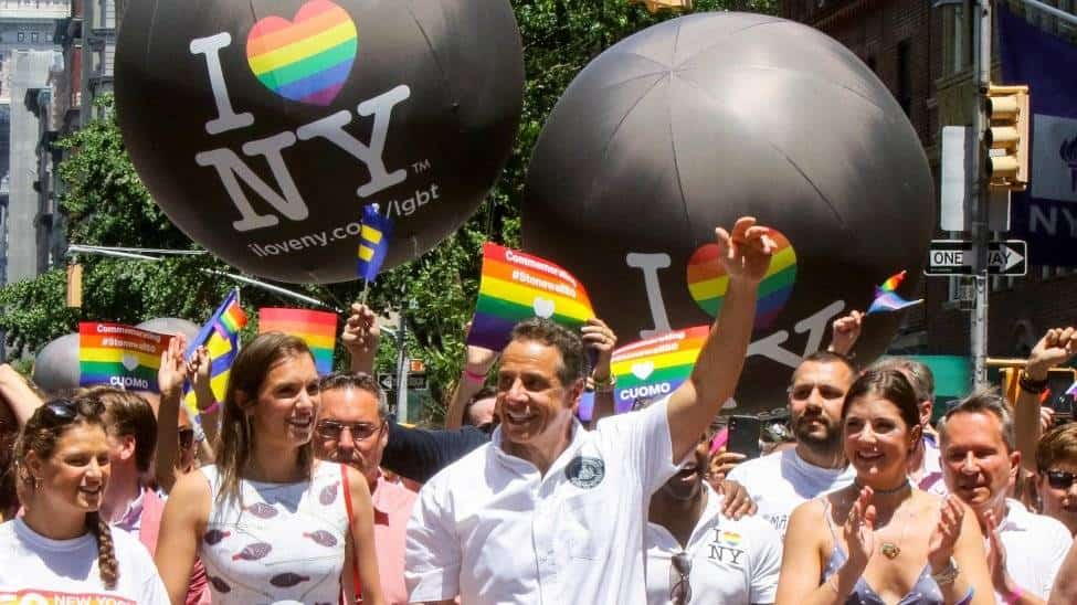 בתו של מושל ניו יורק הודיעה: אני ביסקסואלית