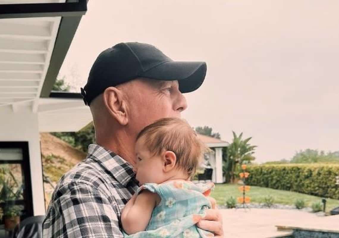 "אנצור את הרגע הזה לנצח": התמונה המרגשת שפרסמה בתו של ברוס וויליס
