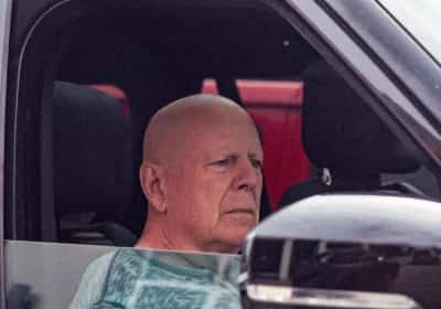 בתו של ברוס וויליס בעדכון לא פשוט על מצבו של אביה חולה הדמנציה