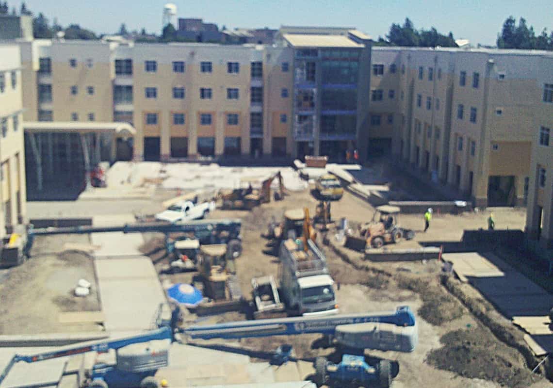 גנב מעובדיו ורימה את המדינה: קבלן מואשם בהונאה של 2 מיליון דולר