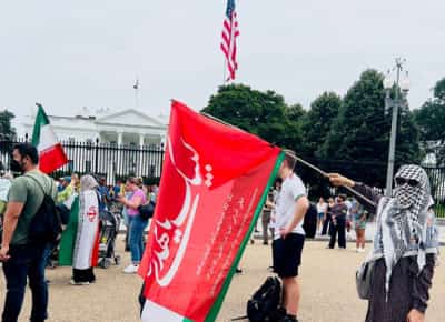 מלחמת יום הדין על אדמת אמריקה: דרשות קיצוניות במסגדים מציגות את המלחמה עם איראן כקרב הגאולה האחרון