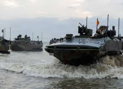 חיל הנחתים מתקרב לאיראן: 5,000 לוחמים בדרך — והסיכוי לפעולה קרקעית גובר