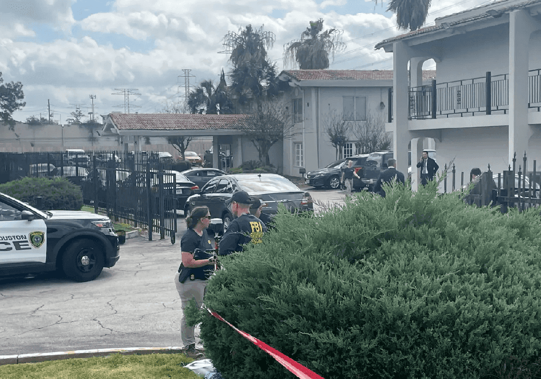 דרמה בטקסס: שלושה הוחזקו כבני ערובה במשך 5 ימים - עד שה-FBI ירה למוות בחוטף 